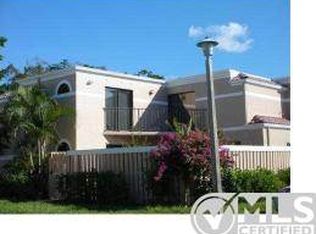 3755 Village Dr UNIT A, Delray Beach, FL 33445
