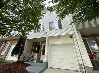 153 Aspen Knolls Way, Staten Island, NY 10312