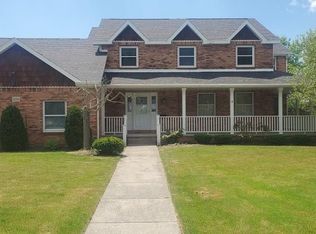 2606 David Dr, Niagara Falls, NY 14304