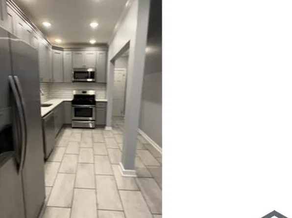 200 E Merrick Rd #1, Valley Stream, NY 11580