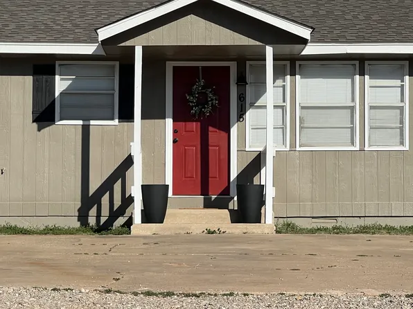 613 S 6th St #613, Noble, OK 73068