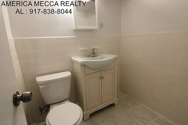 Rented by America Mecca Realty LLC | media 11