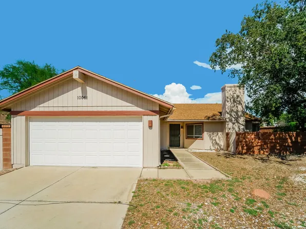 10061 E Domenic Ln, Tucson, AZ 85730