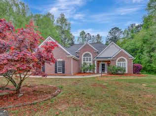 105 Jacksons Valley, Sharpsburg, GA 30277