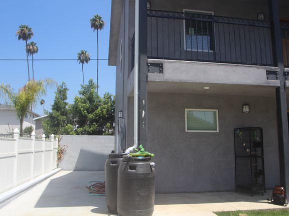 3rd image of 5321 Hyde St #1/2
