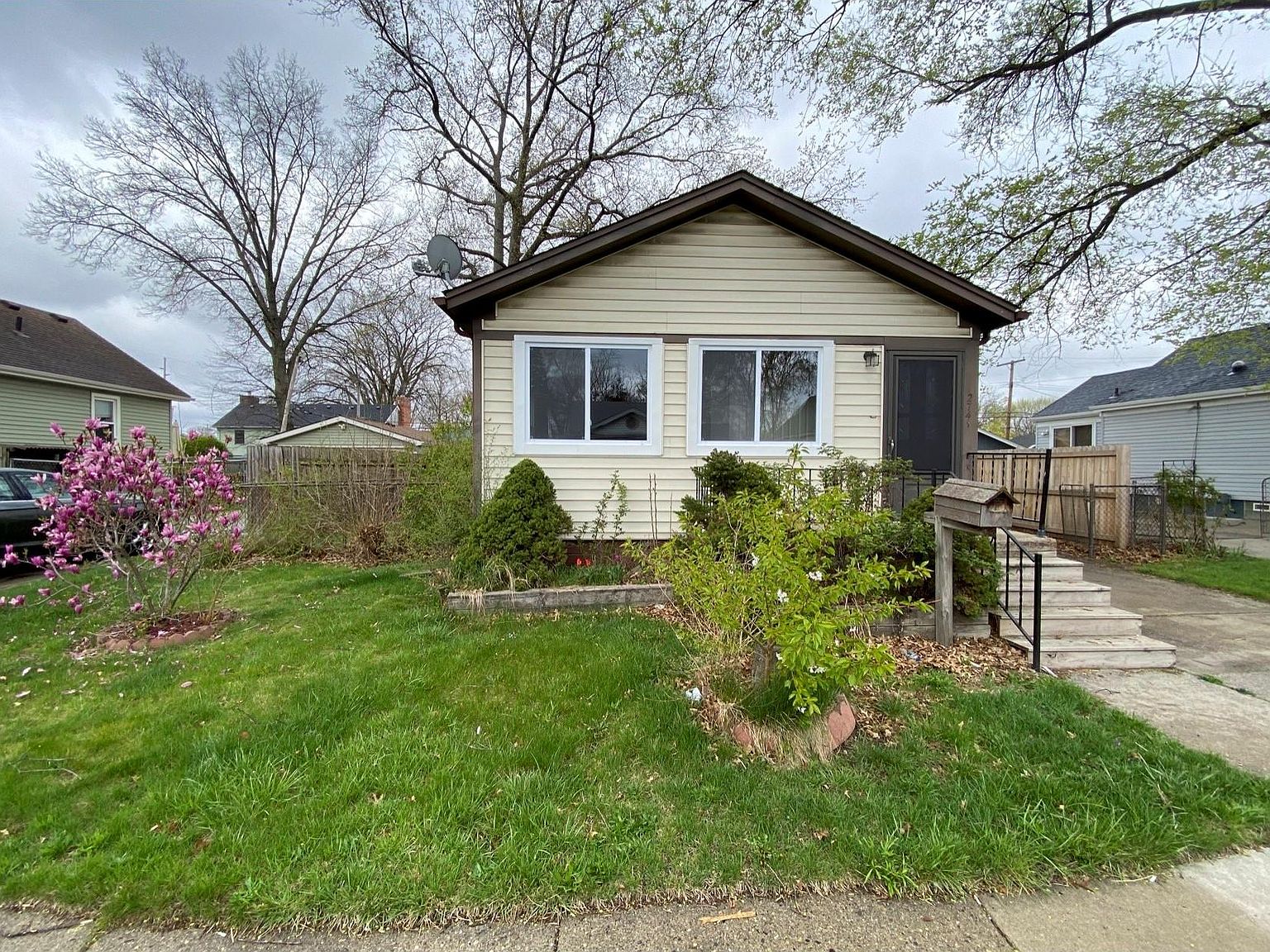 2741 Burdette St, Ferndale, MI 48220 Zillow