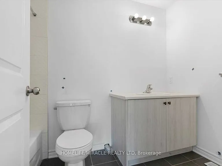 140 Country Club Dr — Photo 28