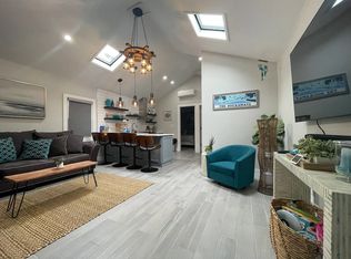 190 Beach 109 St, Rockaway Park, NY 11694