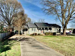 105 Evergreen St, Boiling Springs, SC 29316