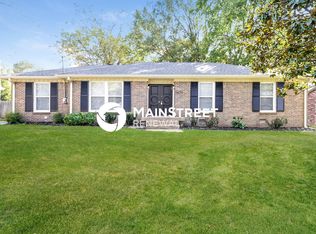 7925 Stallion Dr, Nashville, TN 37221