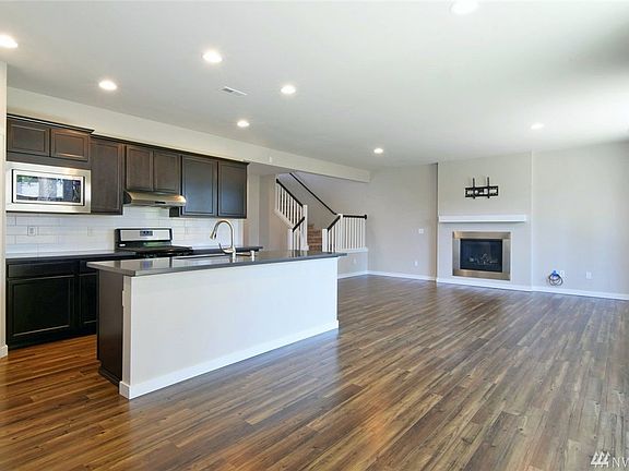 4th image of 11825 47th Ave NE