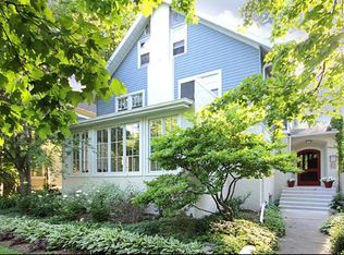 2130 Orrington Ave, Evanston, IL 60201