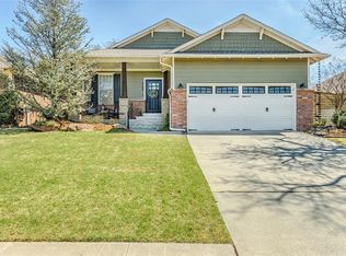 224 Nature Ln, Edmond, OK 73034