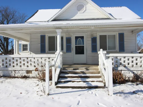 304 West St, Dunreith, IN 47337