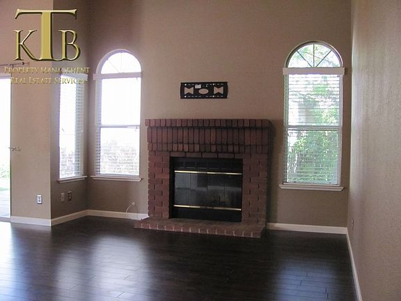 4th image of 9209 Gambier Ct
