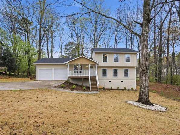 106 Bob White Dr, Stockbridge, GA 30281