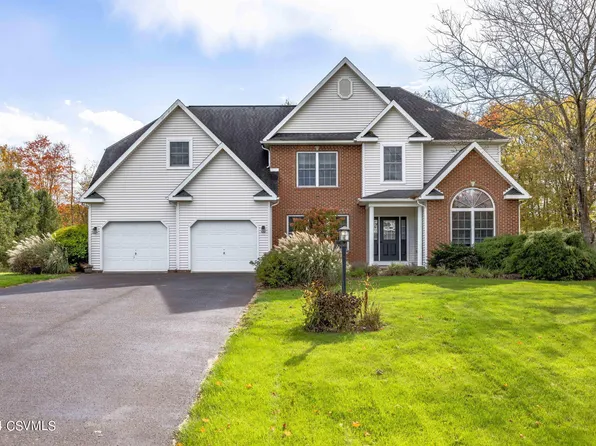 115 Meadowlark Ln, Danville, PA 17821