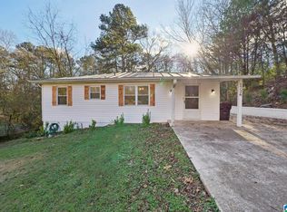 1726 Rogina Dr, Fultondale, AL 35068