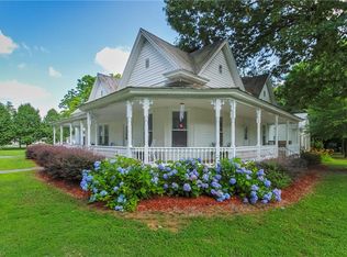 809 Sideview St, Graham, NC 27253