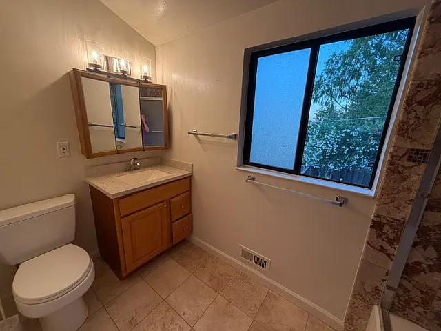 10444 Lockwood Dr #B — Photo 9