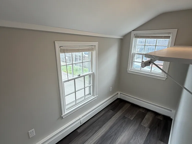 84 Cabot St #9 — Photo 5
