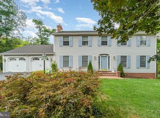 320 Hickory Rd, Carlisle, PA 17015