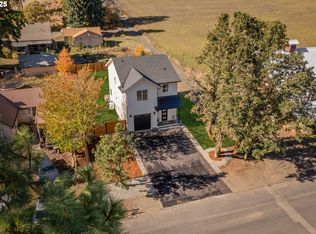 219 Main St, White Salmon, WA