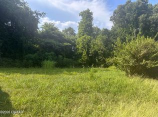 597 Bear Creek Rd, Pinson, TN 38366