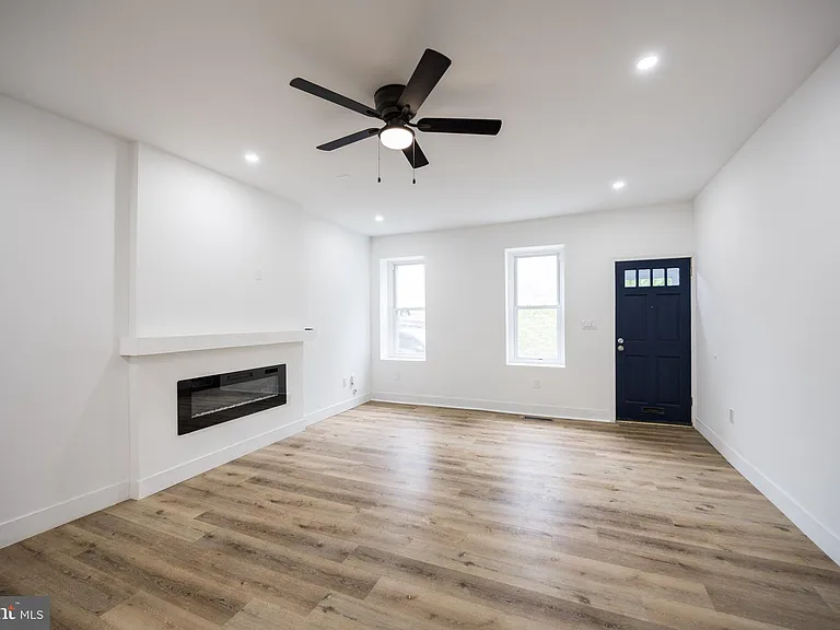 3712 Manayunk Ave — Photo 4