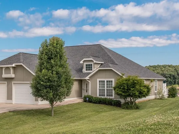 18500 Keeneland Ln, Abingdon, VA 24211
