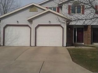 722 Edgemore Dr, Sun Prairie, WI 53590