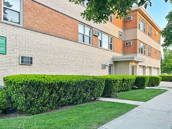 4th image of 501 N Lombard Ave APT 2D