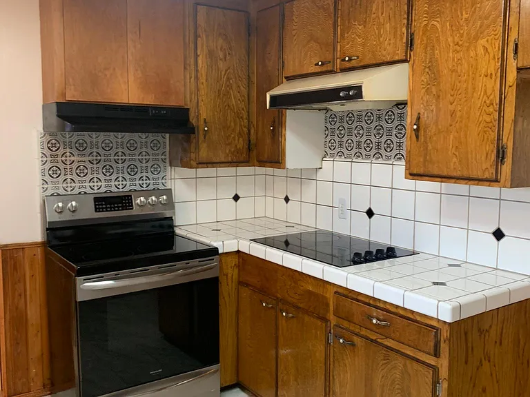 190 Chestnut Ave — Photo 3