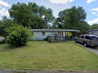 608 E 5th St, Cahokia, IL 62206