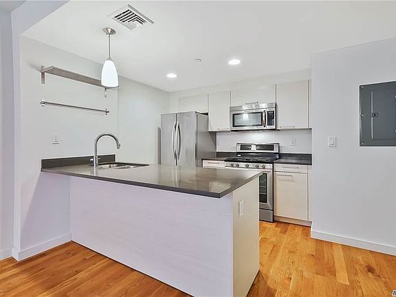 5th image of 106-20 70th Ave APT 2C