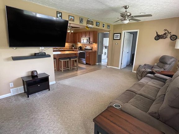 2nd image of 1389 Teal Ct