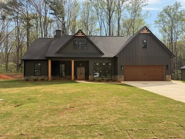10331 Buchanan Highway Dr, Temple, GA 30179