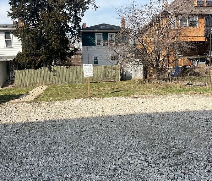 75 Euclid Ave — Photo 28