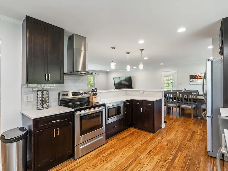 217 Buckingham Dr — Photo 16