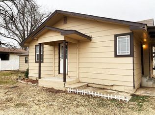 206 NW 7th St, Minco, OK 73059