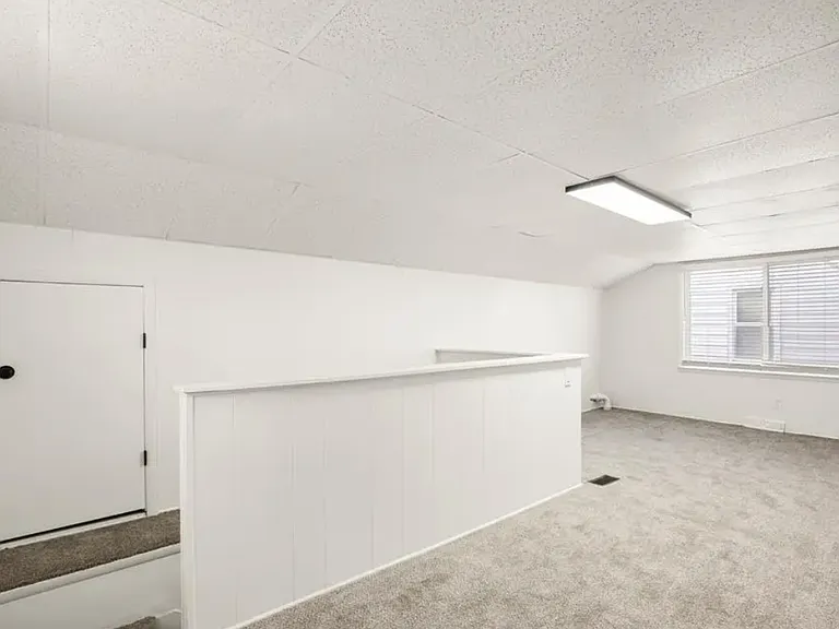 8871 Sussex St — Photo 22
