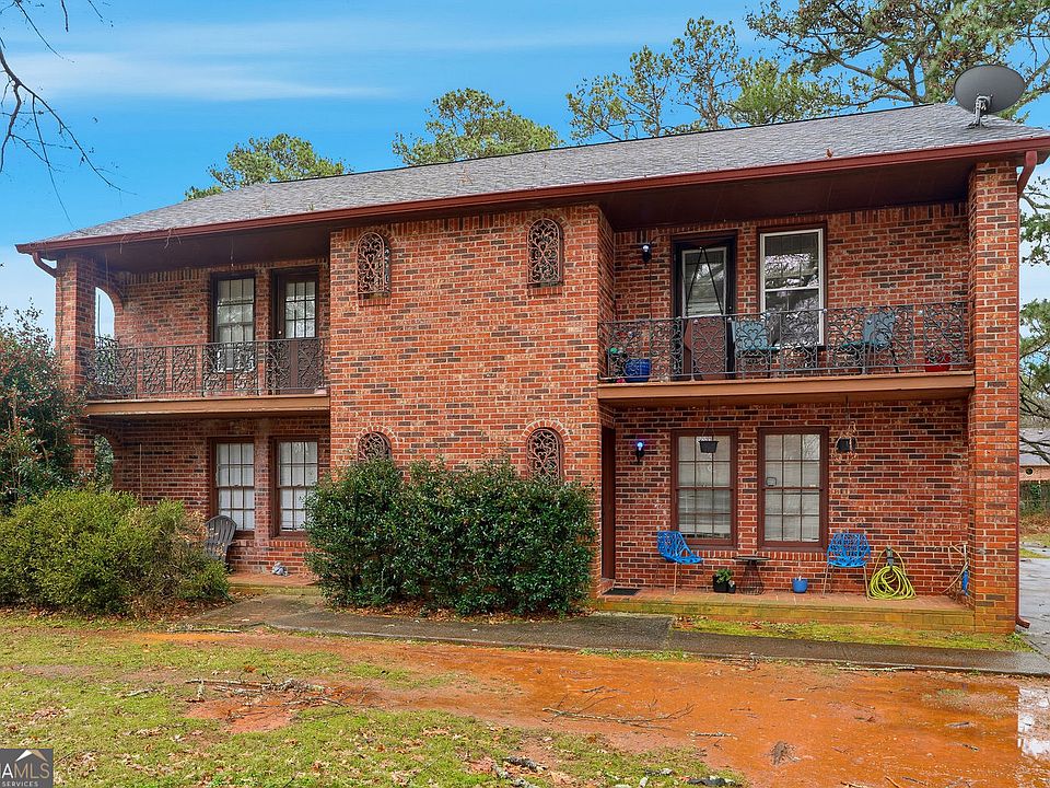 1st image of 2129 Golfview Dr SE