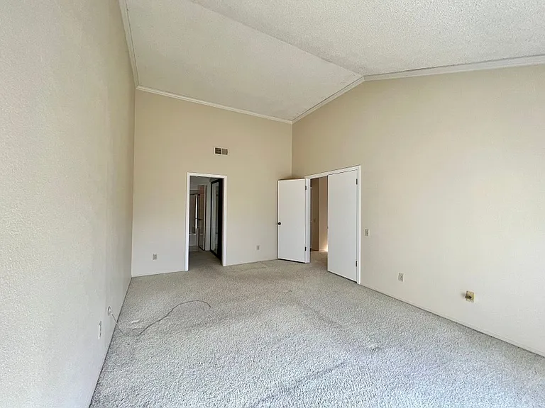 485 Trout Ct — Photo 14