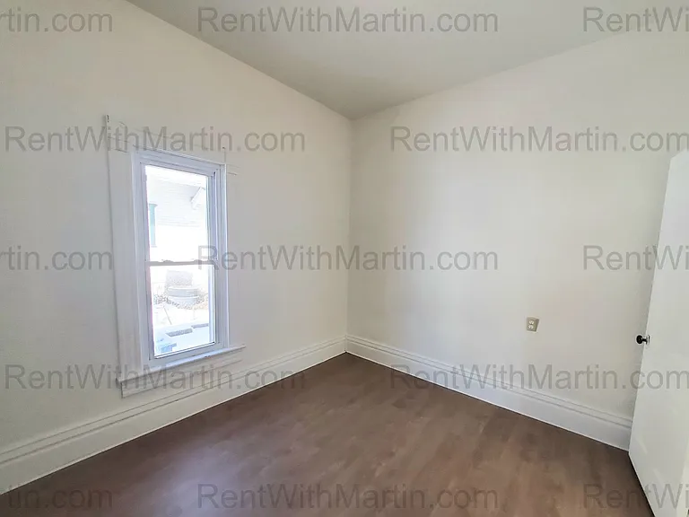 314 Conger St — Photo 16