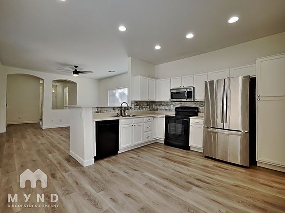 2nd image of 5174 W Desert Hills Dr