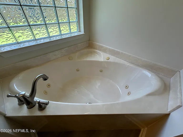 13916 Fish Eagle Dr E — Photo 13
