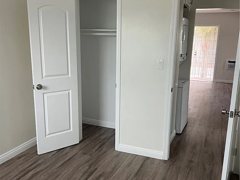 670 S 2nd Ave #6701/2 — Photo 5