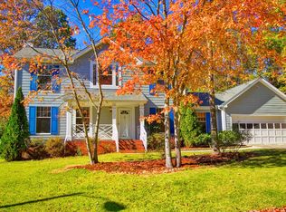 102 S Knightsbridge Rd, Cary, NC 27513