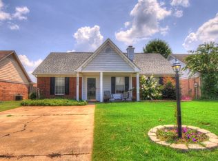 7138 Hampton Dr, Horn Lake, MS 38637