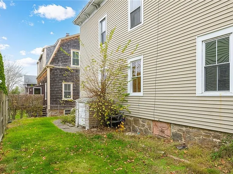 427 Spring St #1 — Photo 14